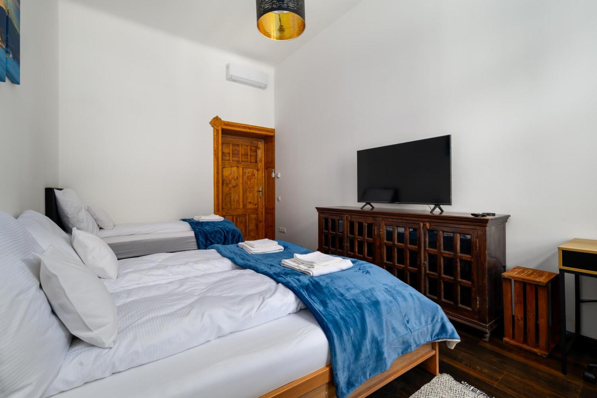 Rustic Downtown Apartment 106 M2 Budapest Ngoại thất bức ảnh