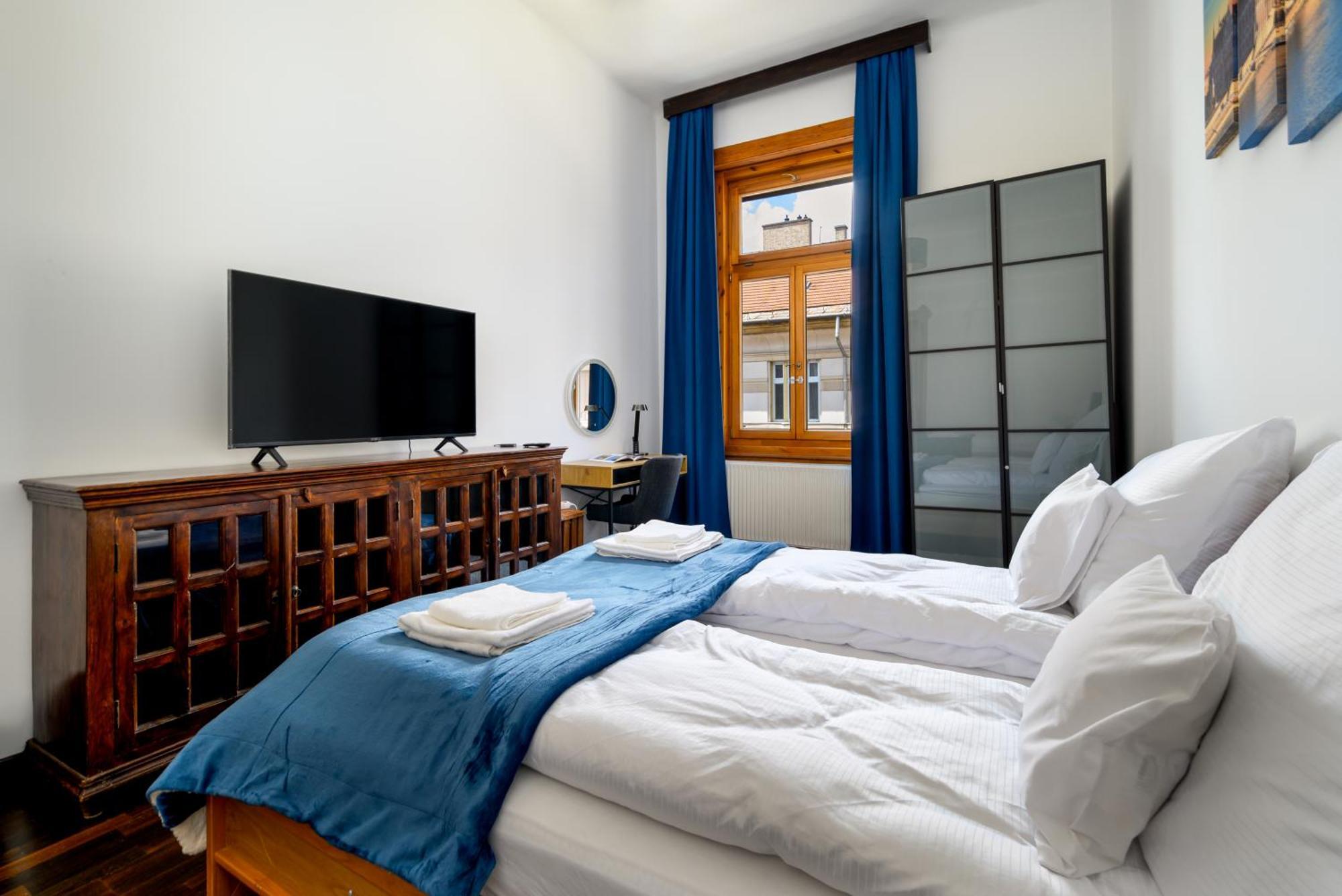 Rustic Downtown Apartment 106 M2 Budapest Ngoại thất bức ảnh