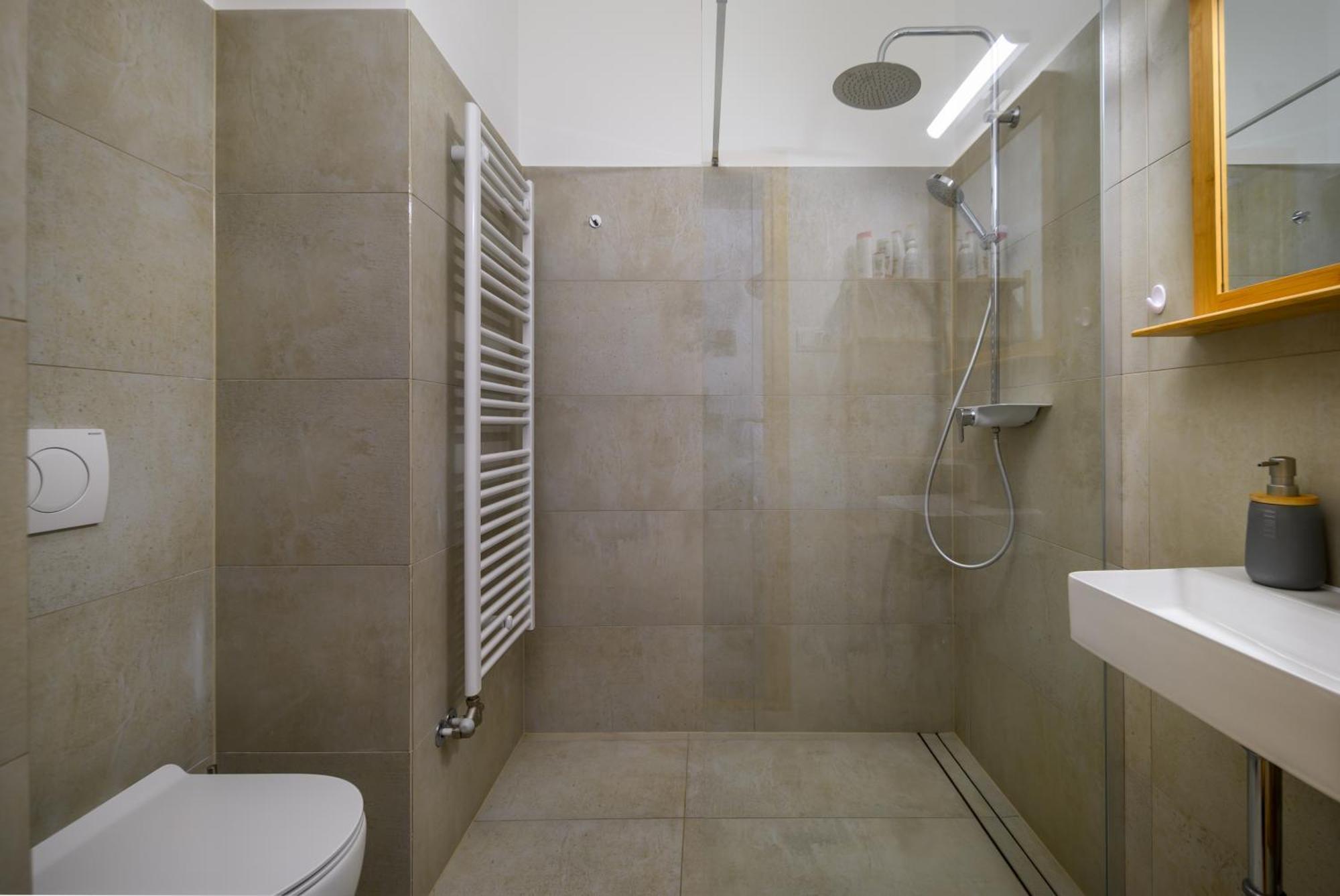 Rustic Downtown Apartment 106 M2 Budapest Ngoại thất bức ảnh